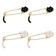 DIY Jewelry Craft Accessories Lovely Enamel Cat Brooches Pin Scarf Lapel Safety Pins